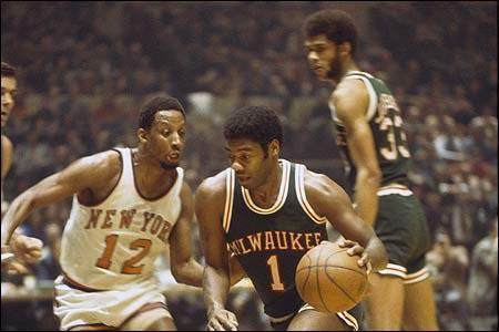 中间的泳道 中间的泳道